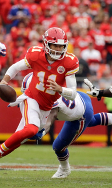 Chiefs' Andy Reid wants everyone to lay off QB Alex Smith